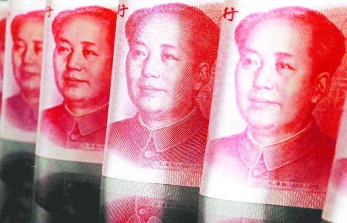 الصين توقف ارتفاع اليوان وتوجهات أسعار الفائدة تدفع العملات الأخرى