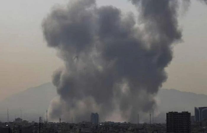 أخبار قطر | عاجل.. بدء هجوم أمريكي إسرائيلي على إيران.. وانفجارات في طهران | عيون الجزيرة قطر