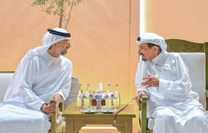 الامارات الان | النعيمي يتقبل التهاني من الأعيان والمواطنين والمقيمين | عيون الجزيرة الامارات