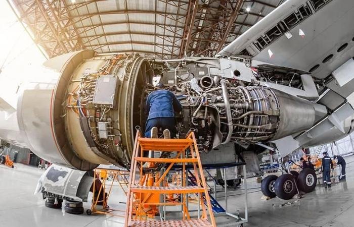 3 مليارات دولار سوق صيانة وإصلاح الطائرات في الإمارات 2025