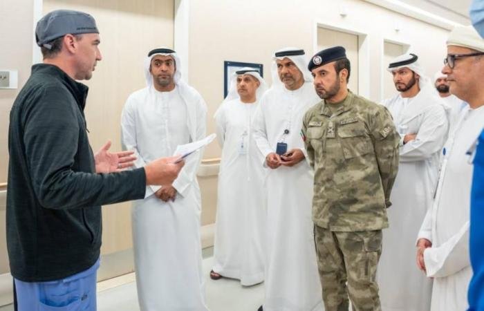 الامارات الان | وفد قيادي من أبوظبي يزور المصابين جرّاء الأحداث الراهنة | عيون الجزيرة الامارات