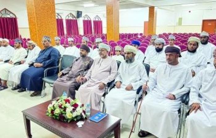 أخبار سلطنة عمان | اختتام المسابقة الثقافية الرمضانية بولاية سناو | عيون الجزيرة الاخبارية عمان