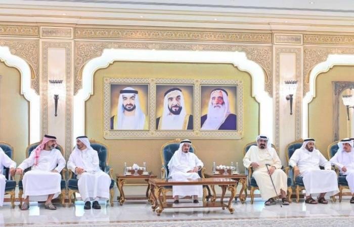 الامارات الان | النعيمي والمعلا يتقبلان تهاني المسؤولين والمواطنين بالشهر الفضيل | عيون الجزيرة الامارات