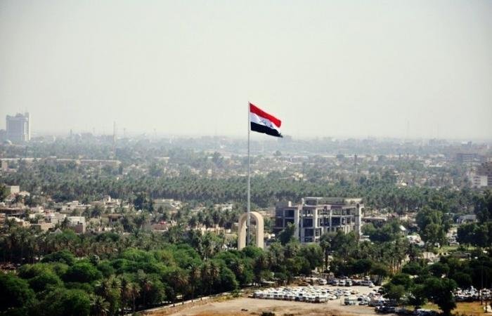 أخبار قطر | العراق يعلن تمديد إغلاق مجاله الجوي حتى بعد غد الأربعاء | عيون الجزيرة قطر