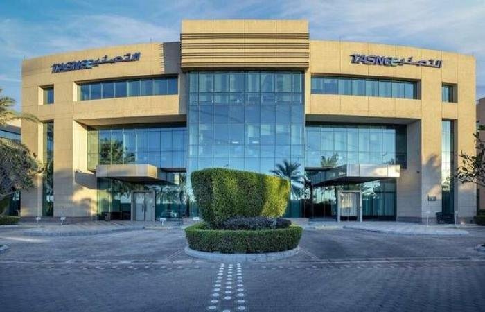 "التصنيع" تبيع كامل حصتها في "الرواد التحويلية" بقيمة 700 مليون ريال