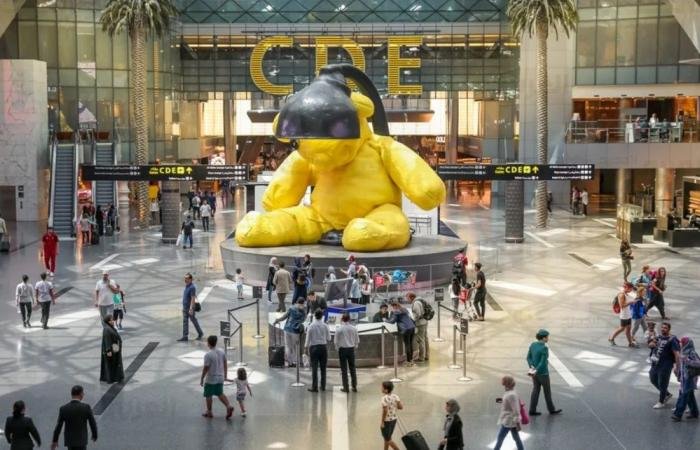 أخبار قطر | مطار حمد يحثّ المسافرين على عدم الحضور في ظل استمرار تعليق الطيران | عيون الجزيرة قطر