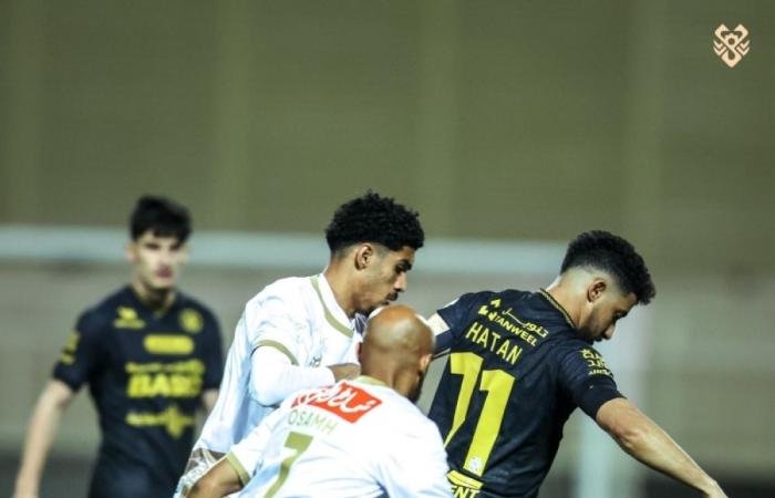 عين باهبري على المونديال