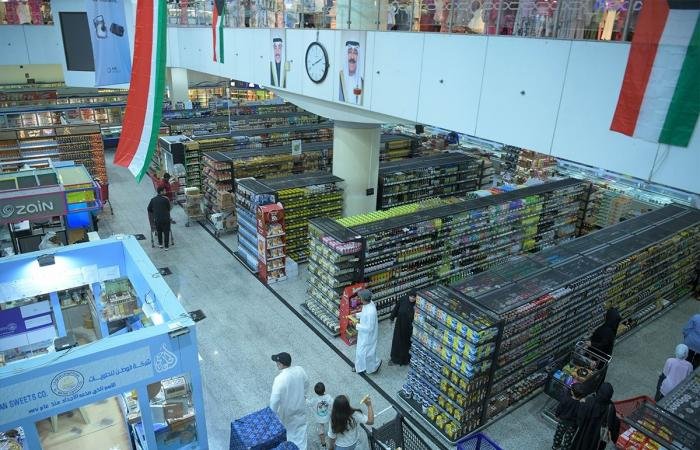 أخبار الكويت | «التجارة»: حركة التسوق في مراكز التموين والجمعيات.. طبيعية | عيون الجزيرة الكويت