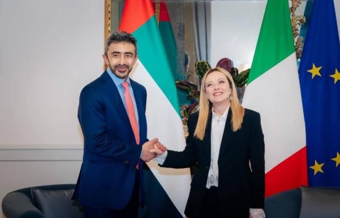 الامارات الان | عبدالله بن زايد ورئيسة وزراء إيطاليا يبحثان الاعتداءات الإيرانية السافرة | عيون الجزيرة الامارات