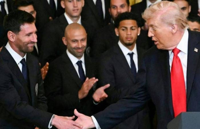 الرياضة الان | ترامب لميسي: «لقد واجهتم أفضل نادٍ في مصر».. كواليس حديث الرئيس الأمريكي عن الأهلي | عيون الجزيرة الرياضي