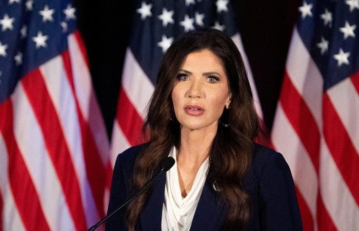 عقب جلسات استماع محتدمة بالكونغرس.. ترمب يقيل وزيرة الأمن الداخلي | عيون الجزيرة