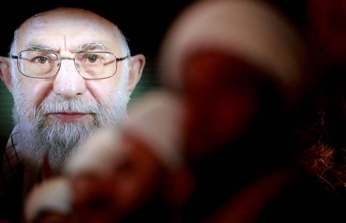 إعلام إيراني: انتهاء تصويت مجلس خبراء القيادة لاختيار المرشد الجديد | عيون الجزيرة