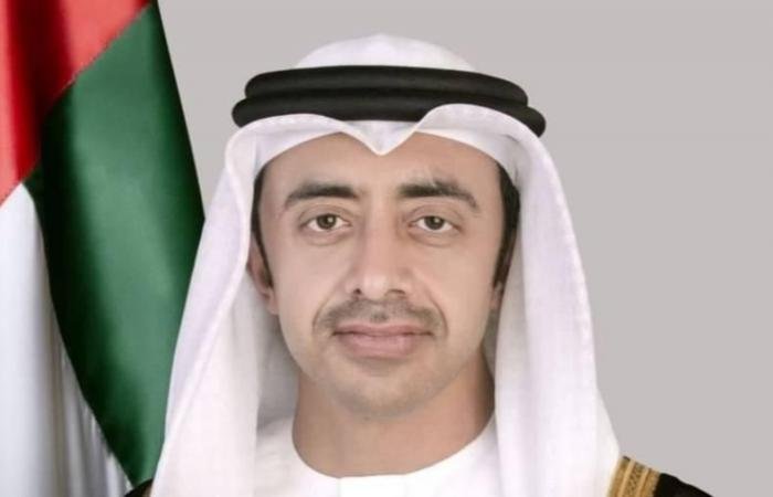الامارات الان | عبدالله بن زايد يبحث هاتفياً مع عدد من وزراء الخارجية مستجدات الأوضاع الإقليمية | عيون الجزيرة الامارات