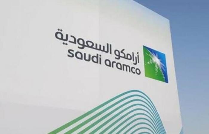 «أرامكو»: إعادة توجيه شحنات النفط الخام مؤقتا إلى ميناء ينبع