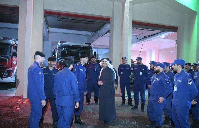 أخبار الكويت | الناصر يتفقد مركز إطفاء الفروانية | عيون الجزيرة الكويت