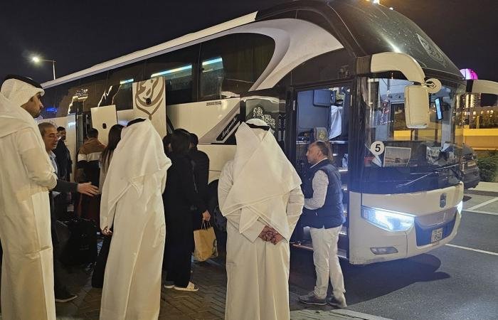 أخبار الكويت | سفارة الكويت في قطر تؤمن عودة المواطنين عبر المنافذ البرية | عيون الجزيرة الكويت