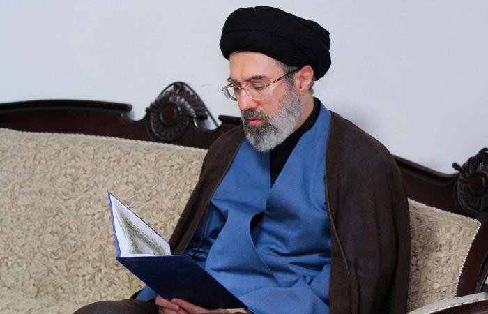 مجتبى علي خامنئي.. المرشد الأعلى الجديد في إيران | عيون الجزيرة