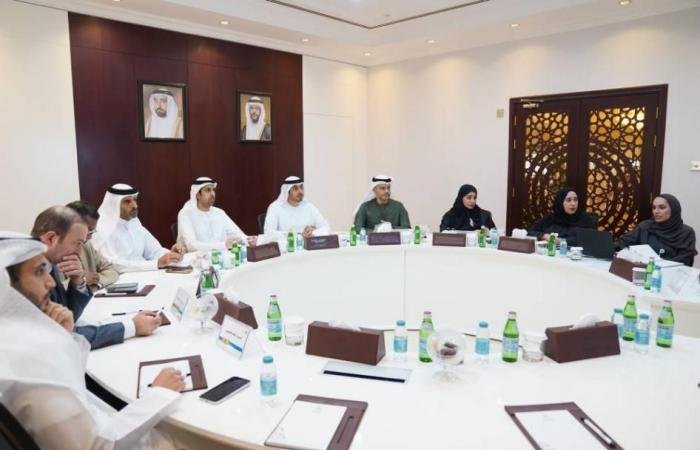 «رُوّاد» تعتمد تمويلاً جديداً بـ 700 ألف درهم