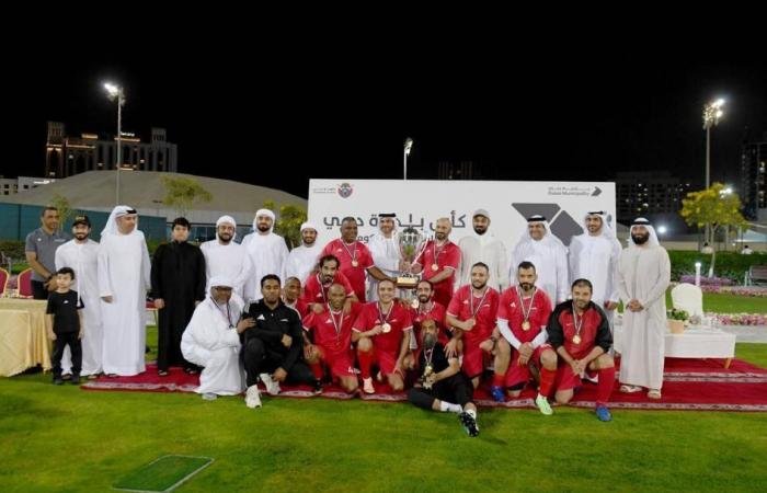 الرياضة الان | «الطرق والمواصلات» يتوج ببطولة بلدية دبي للمؤسسات | عيون الجزيرة الرياضي