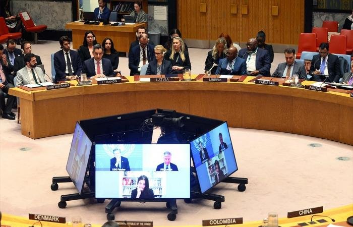 أخبار الكويت | مجلس الأمن يوافق على مشروع قرار «خليجي - أردني» بإدانة العدوان الإيراني | عيون الجزيرة الكويت