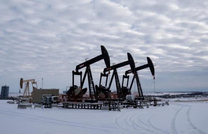منتجو النفط بكندا: لا يمكن فعل الكثير لزيادة إنتاج الخام