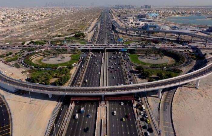 بيع قطعة أرض في دبي بـ705 ملايين درهم