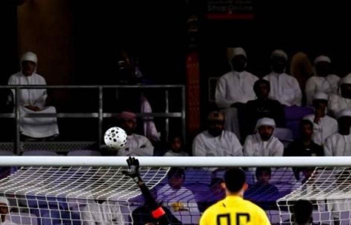 الرياضة الان | العين يتقدم في 20 دقيقة ويترك الباقي لخالد عيسى | عيون الجزيرة الرياضي