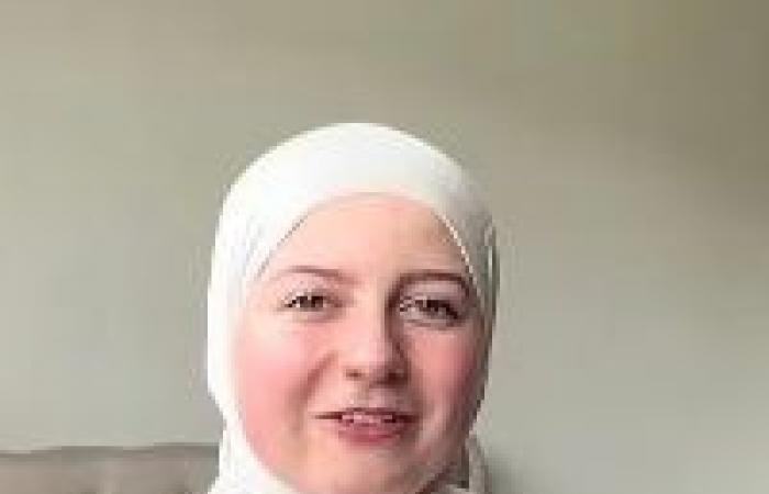 أخبار قطر | «نور رمضان».. شابة بريطانية قادها الشهر الفضيل إلى الإسلام | عيون الجزيرة قطر