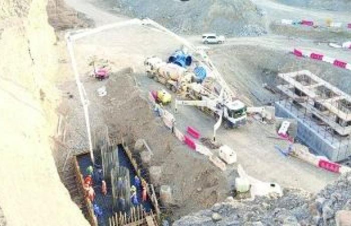 أخبار سلطنة عمان | 55 % نسبة إنجاز مشروع طريق العبيلة الفياض بالبريمي | عيون الجزيرة الاخبارية عمان