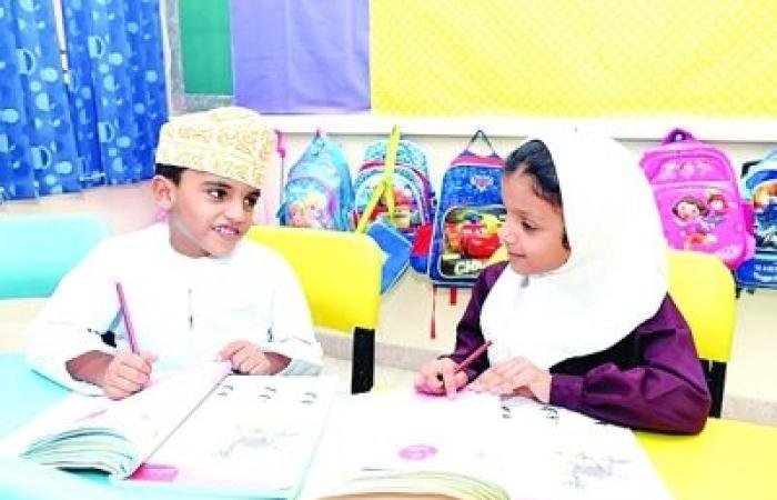 أخبار سلطنة عمان | دراسة عُمانية ترصد مؤشرات إيجابية في سلوكيات طلبة المدارس | عيون الجزيرة الاخبارية عمان