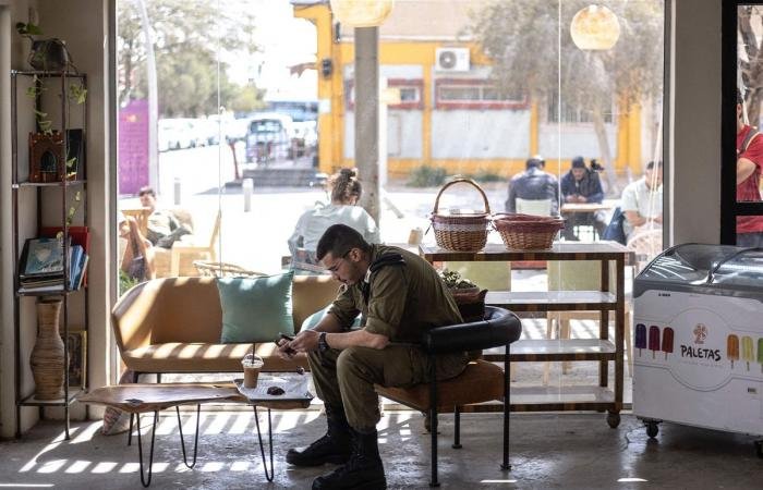 جيش الاحتلال: لدينا «آلاف الأهداف» المتبقية لقصفها في إيران | عيون الجزيرة