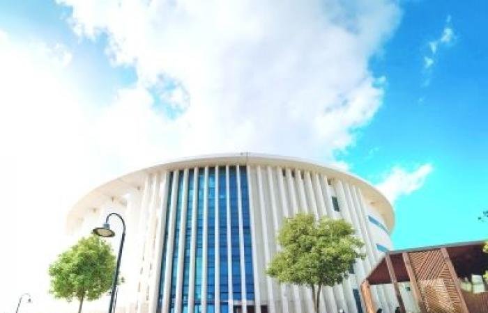 أخبار سلطنة عمان | جامعة صحار تحصل على إعادة الاعتماد المؤسسي | عيون الجزيرة الاخبارية عمان