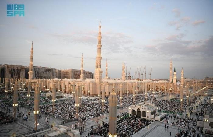 أخبار السعودية | خدمات متكاملة لـ3200 معتكف بالمسجد النبوي | عيون الجزيرة السعودية الان