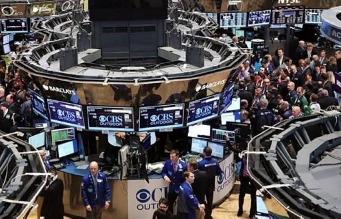 أسهم أوروبا تصعد وتترقب اجتماع «المركزي الأوروبي»