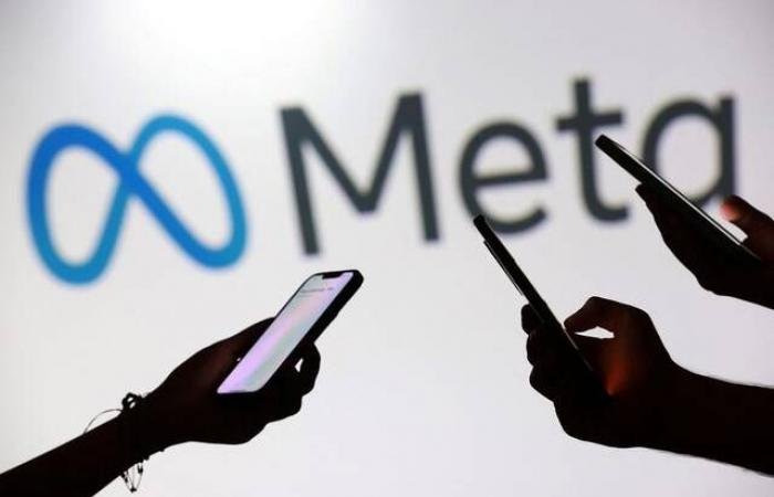 ميتا تقفز 3% مع تقارير عن تسريح 20% من موظفيها