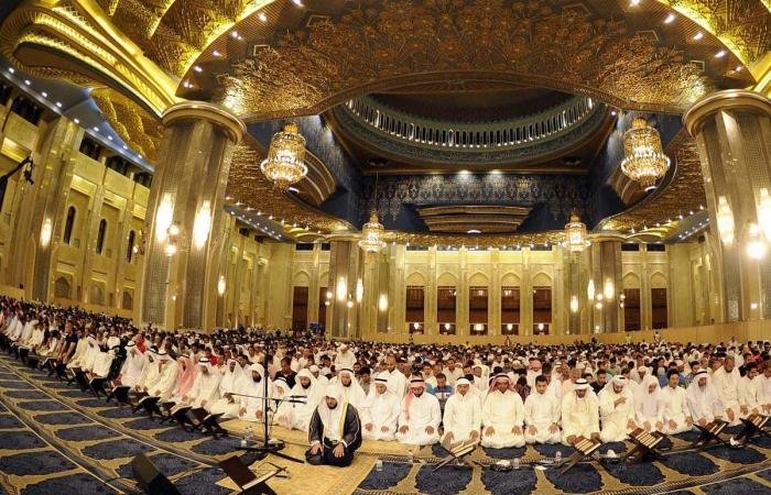 أخبار الكويت | «المسجد الكبير» يعتذر عن عدم استقبال رواده لأداء صلاة عيد الفطر نظراً للأوضاع الراهنة | عيون الجزيرة الكويت
