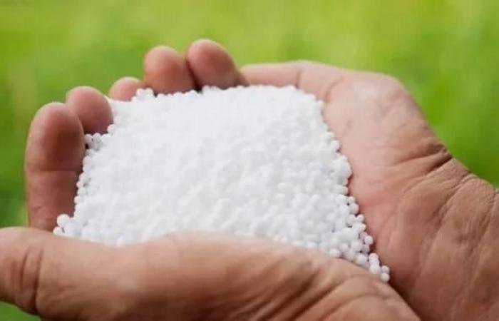 الهند تبحث عن موردي أسمدة