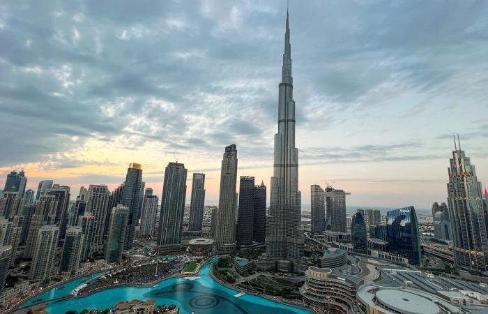 الإمارات تُفكك شبكة إرهابية ممولة ومدارة من «حزب الله» وإيران | عيون الجزيرة