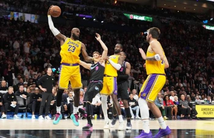 الرياضة الان | سبيرز يتأهل إلى ال«بلاي أوف» وأمسية تاريخية لليبرون جيمس | عيون الجزيرة الرياضي