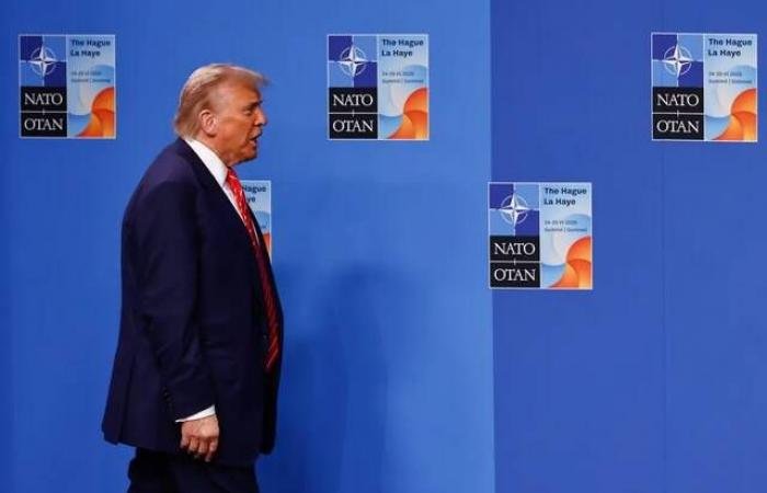 ترامب يصف حلفاء الناتو بـ"الجبناء" لرفضهم المشاركة بتأمين هرمز