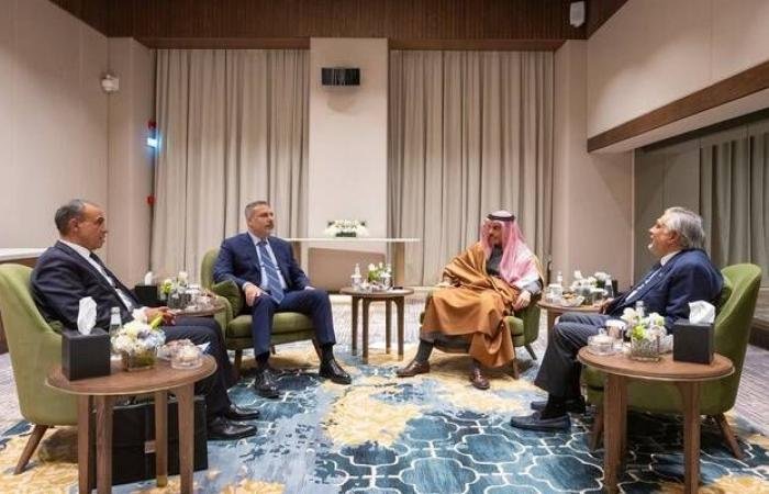 بمشاركة مصر وتركيا.. اجتماع رباعي في الرياض لبحث التصعيد بالمنطقة وتنسيق المواقف