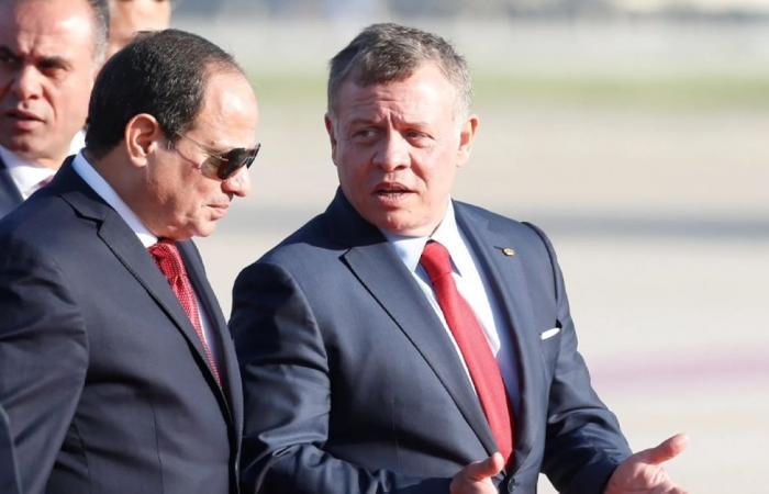 الرئيس المصري والعاهل الأردني يؤكدان ضرورة خفض التصعيد والتوتر الإقليمي الحالي | عيون الجزيرة