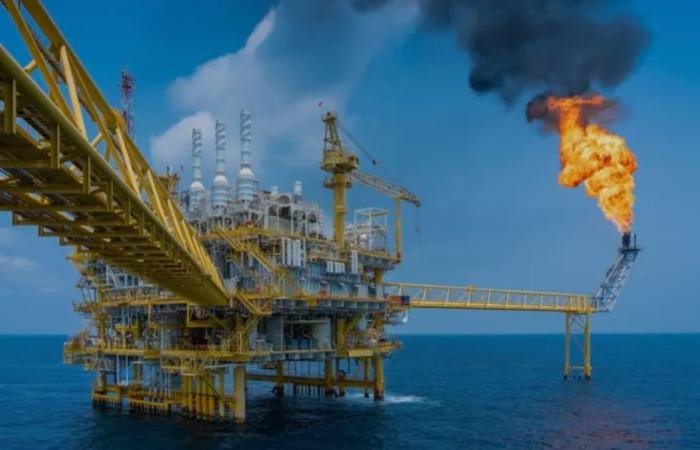 «الطاقة الدولية» تحذّر من تكرار «أزمتي السبعينات»