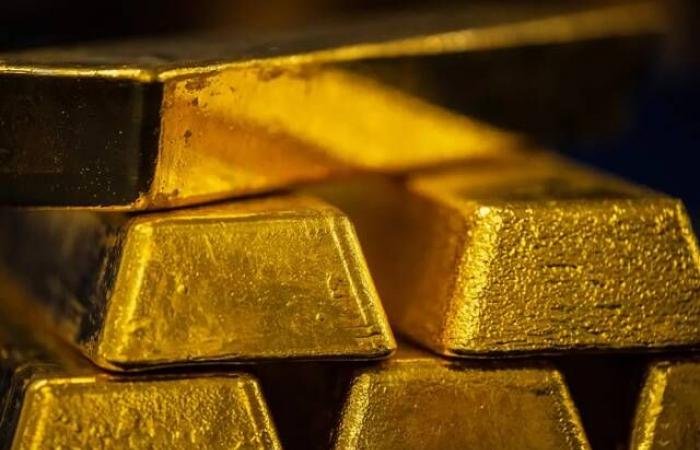 المركزي التركي يدرس استخدام احتياطيات الذهب لدعم العملة