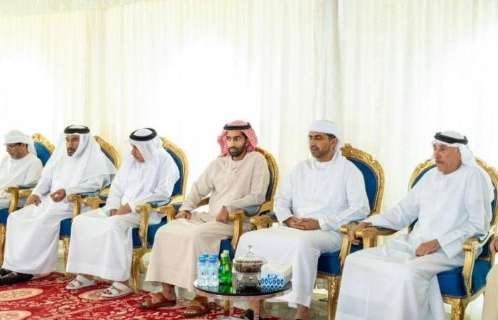 الامارات الان | عمر بن صقر وخالد بن سعود يعزيان في وفاة حمد نهيل العرياني | عيون الجزيرة الامارات