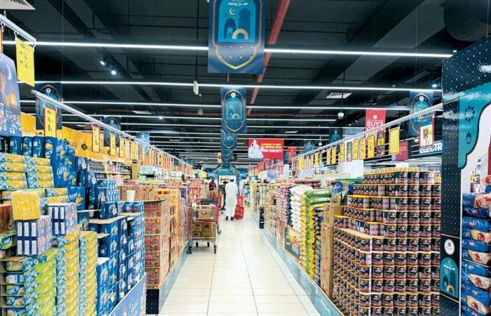 أخبار قطر | حمد الهاجري مدير إدارة الأمن الغذائي بوزارة البلدية: إستراتيجية متكاملة لضمان استمرارية الإمدادات الغذائية | عيون الجزيرة قطر