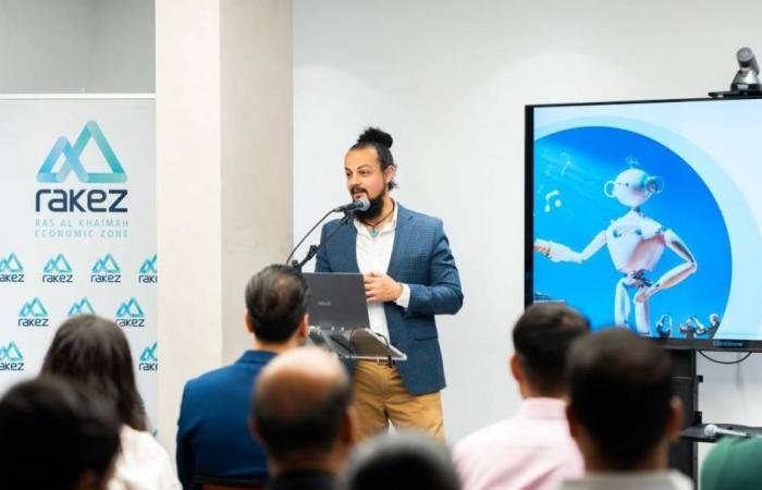 «راكز» تُمكّن الشركات من تطوير استراتيجيات مبيعات عملية