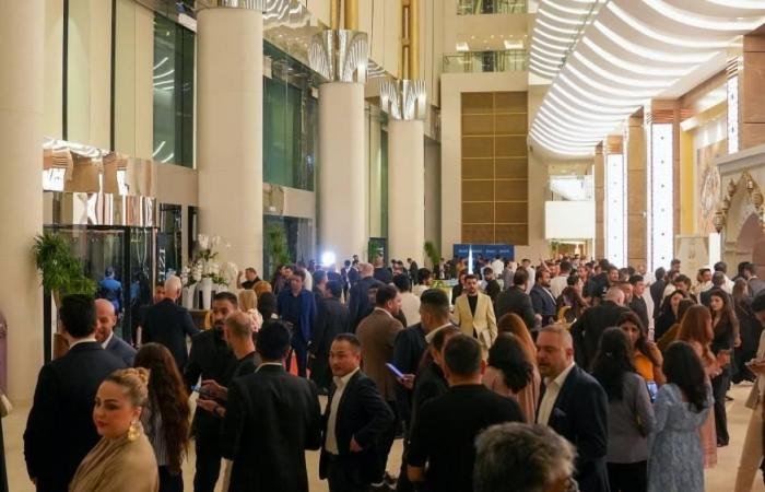 مليارا درهم مبيعات «عزيزي» خلال حملتها الرمضانية