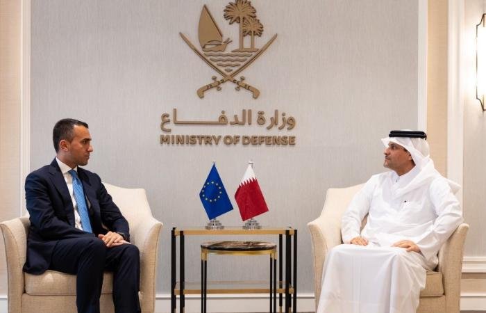 أخبار قطر | نائب رئيس الوزراء يجتمع مع الممثل الخاص للاتحاد الأوروبي لمنطقة الخليج العربي | عيون الجزيرة قطر