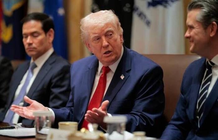 تحول ترامب تجاه هرمز.. من التهديد للاعتراف بنفوذ إيران